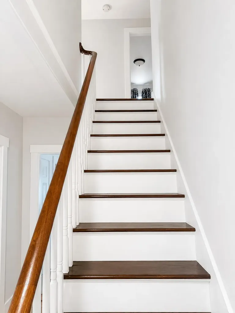 122 Whitney Street Auburn ME 04210
