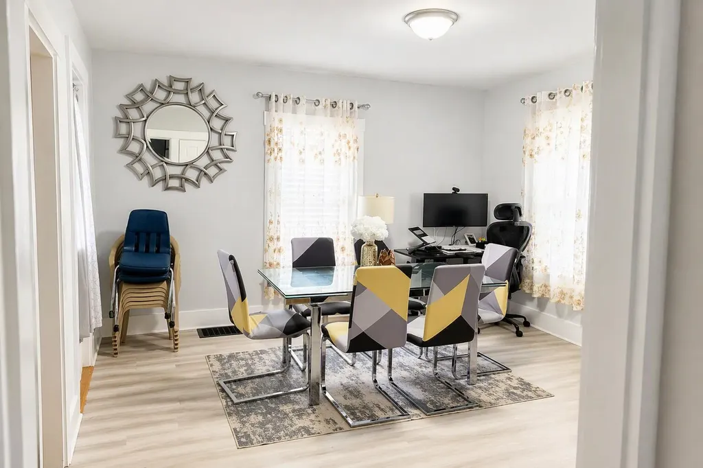122 Whitney Street Auburn ME 04210