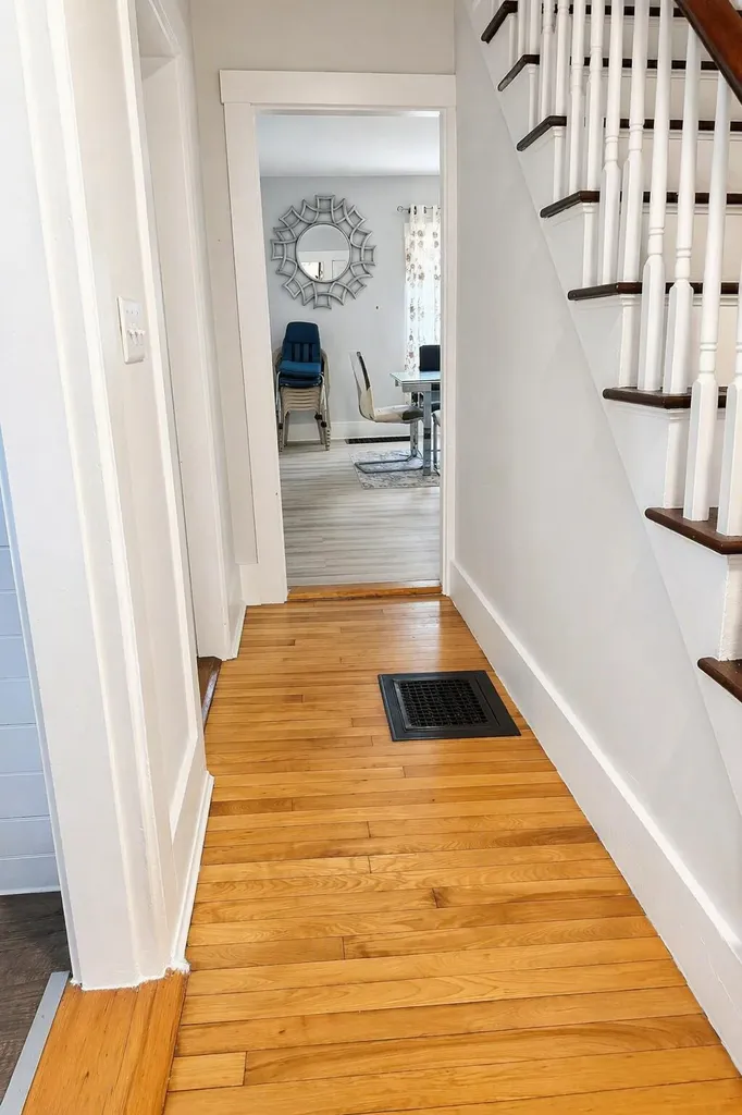 122 Whitney Street Auburn ME 04210