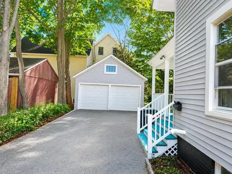 122 Whitney Street Auburn ME 04210