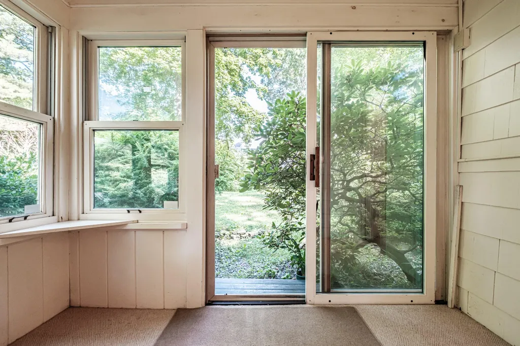 72 Stonybrook Road Cape Elizabeth ME 04107