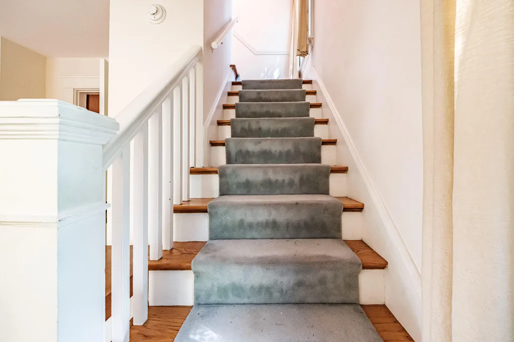 72 Stonybrook Road Cape Elizabeth ME 04107