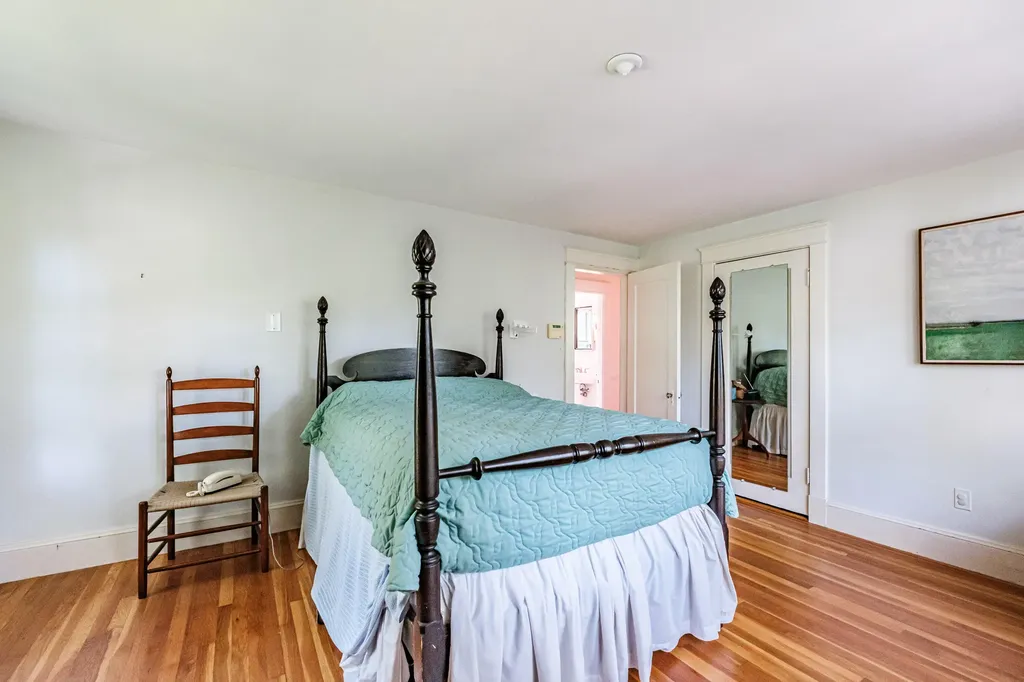 72 Stonybrook Road Cape Elizabeth ME 04107