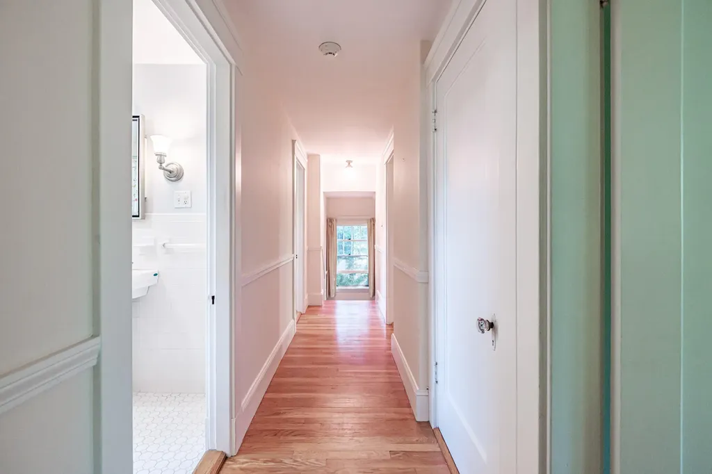 72 Stonybrook Road Cape Elizabeth ME 04107