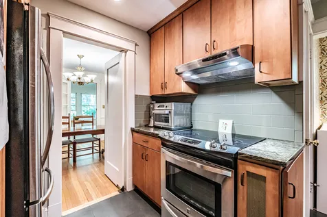 72 Stonybrook Road Cape Elizabeth ME 04107
