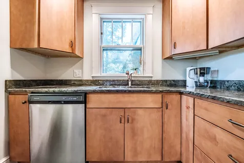 72 Stonybrook Road Cape Elizabeth ME 04107