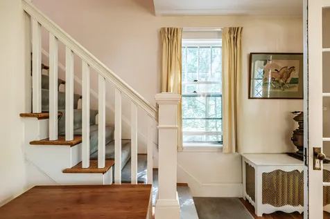 72 Stonybrook Road Cape Elizabeth ME 04107