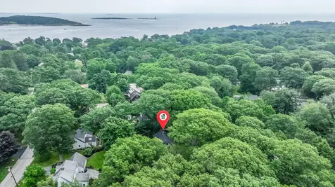 72 Stonybrook Road Cape Elizabeth ME 04107