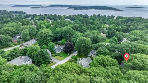 72 Stonybrook Road Cape Elizabeth ME 04107