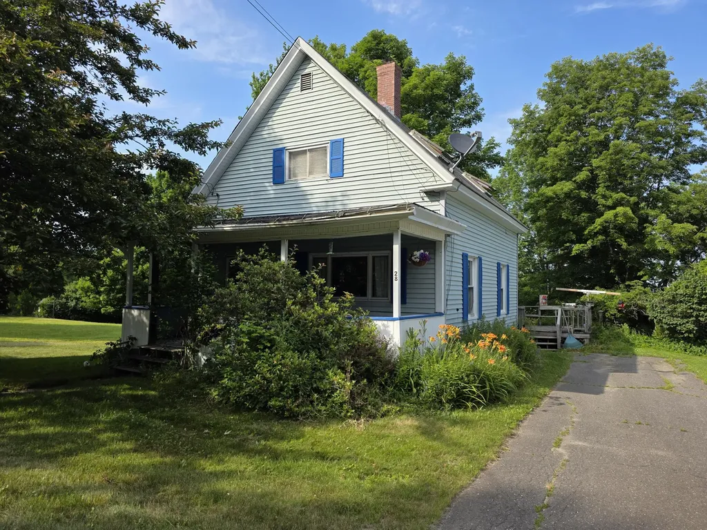 28 N Guilford Road Monson ME 04464