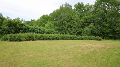 1146 Post Road Bowdoinham ME 04008