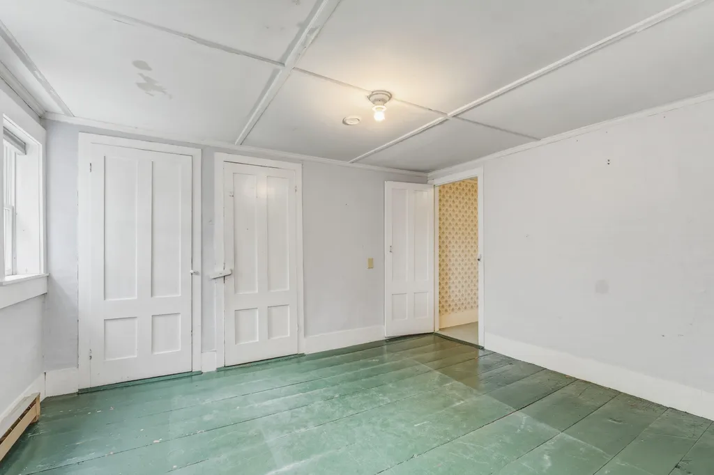 210 Sutherland Pond Road Sabattus ME 04280