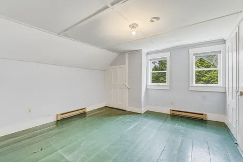 210 Sutherland Pond Road Sabattus ME 04280