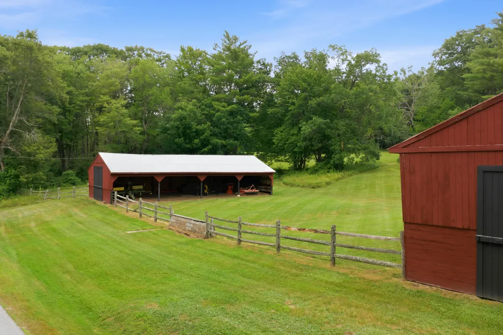 216 Salmon Falls Road Buxton ME 04093