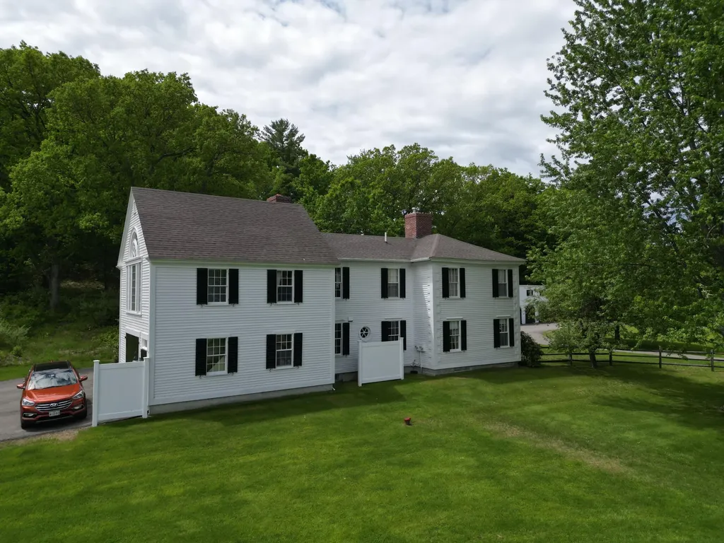 1090 Pittston School Street Pittston ME 04345