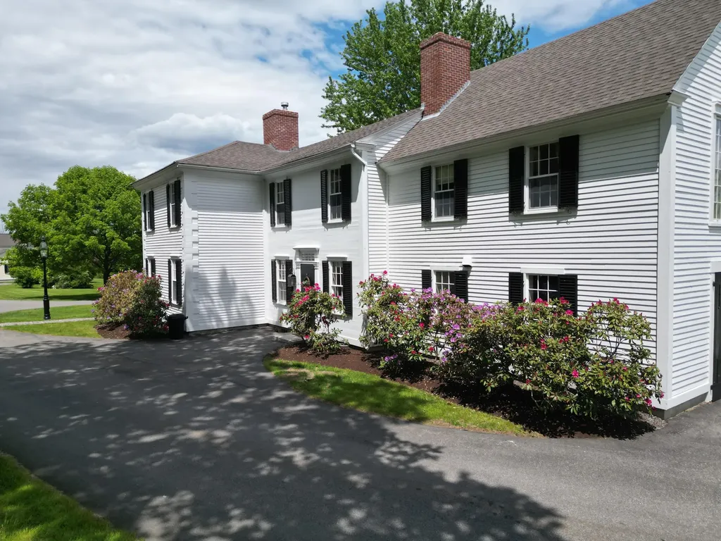 1090 Pittston School Street Pittston ME 04345