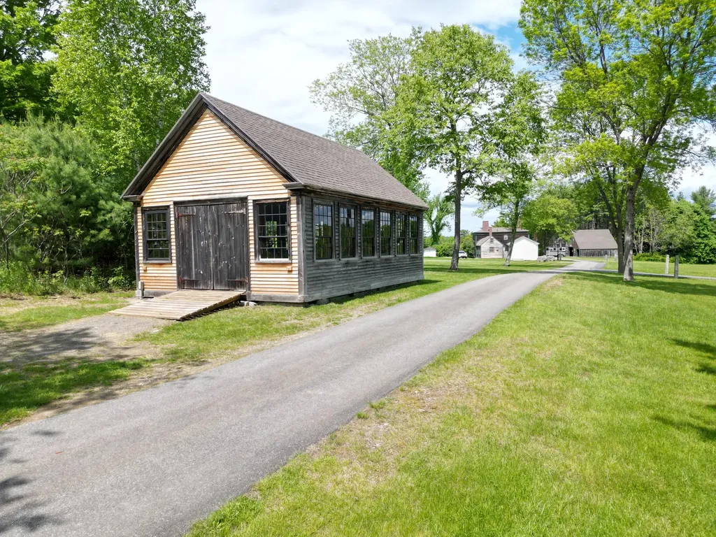 1090 Pittston School Street Pittston ME 04345