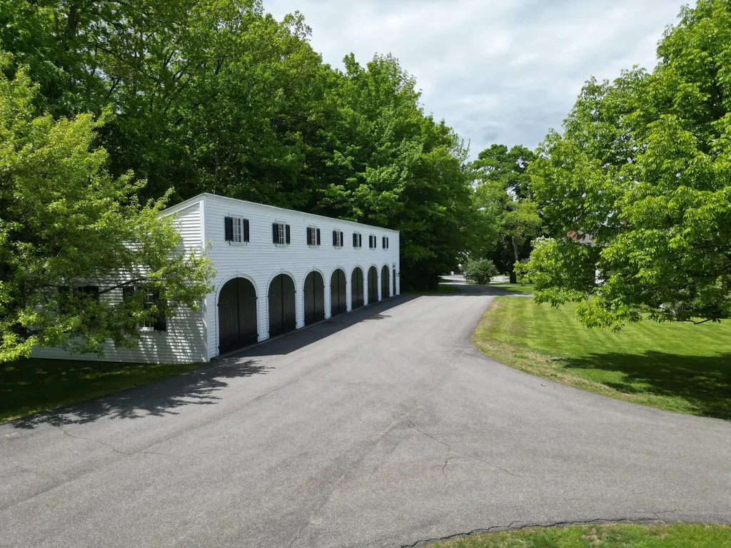1090 Pittston School Street Pittston ME 04345