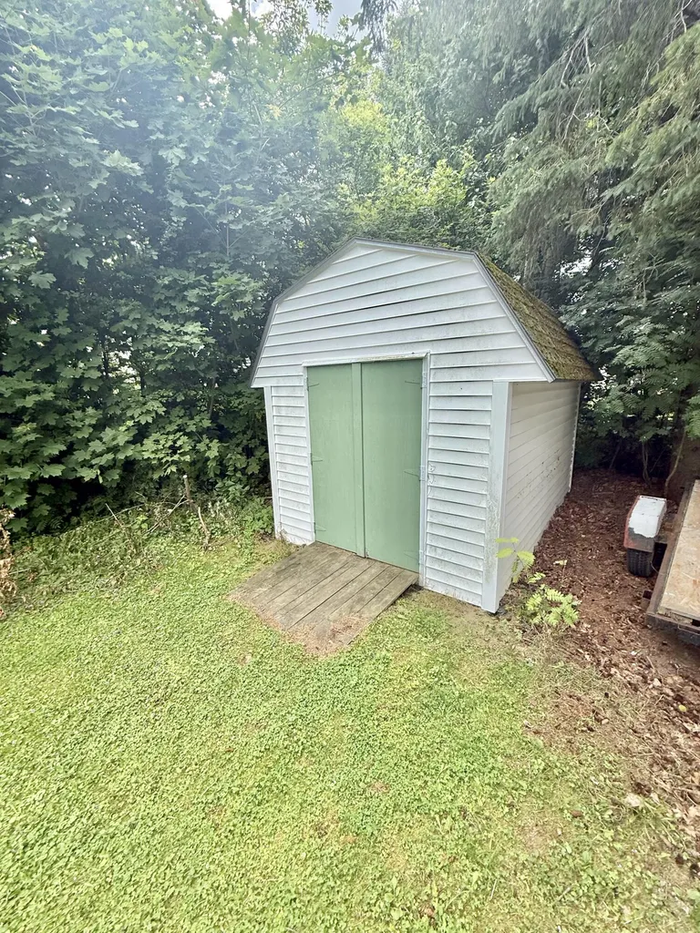 71 Hardy Street Presque Isle ME 04769