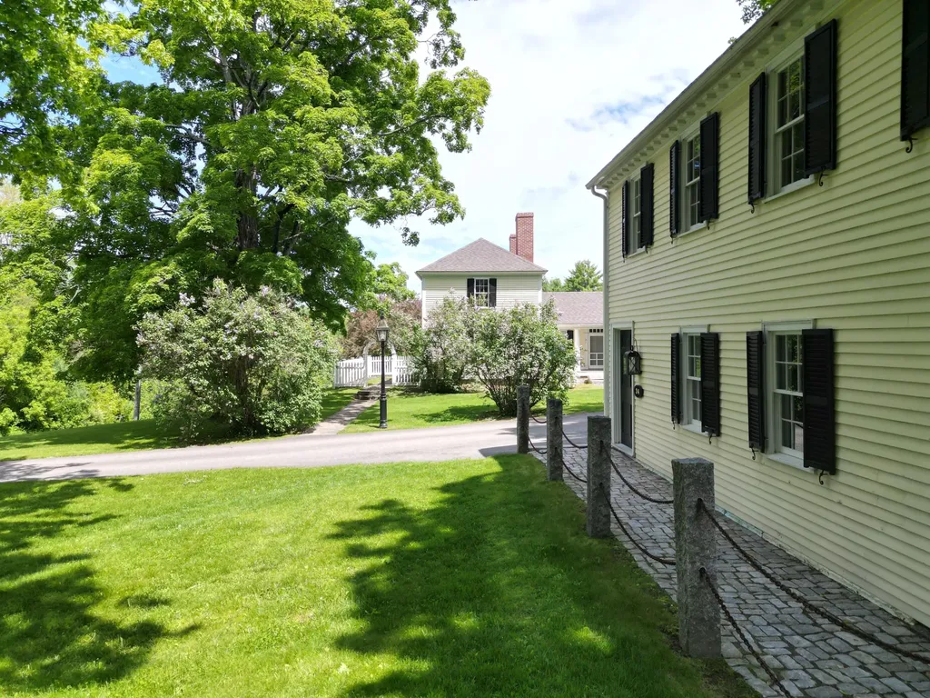 1090 Pittston School Street Pittston ME 04345