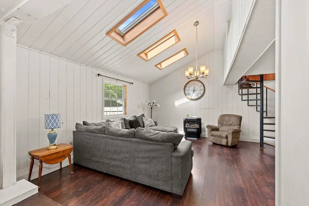 96 Oak Hill Drive Oakland ME 04963