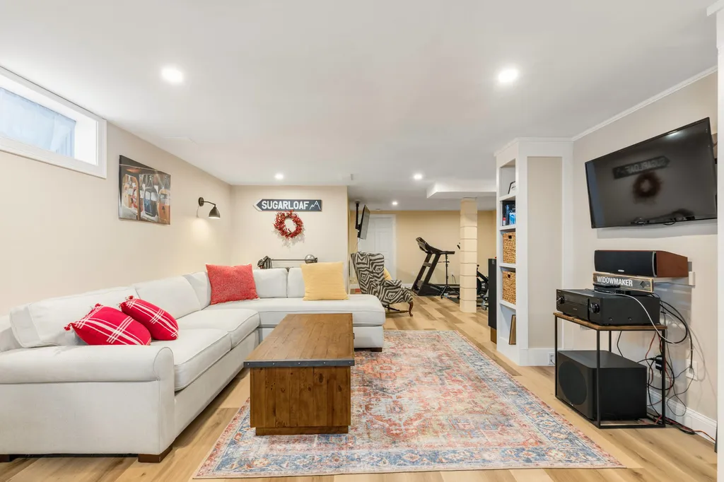 1 Blueberry Lane Old Orchard Beach ME 04064