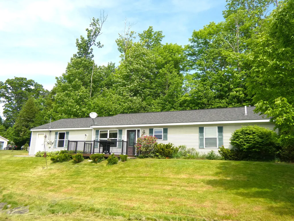22 Eric Road Vassalboro ME 04989