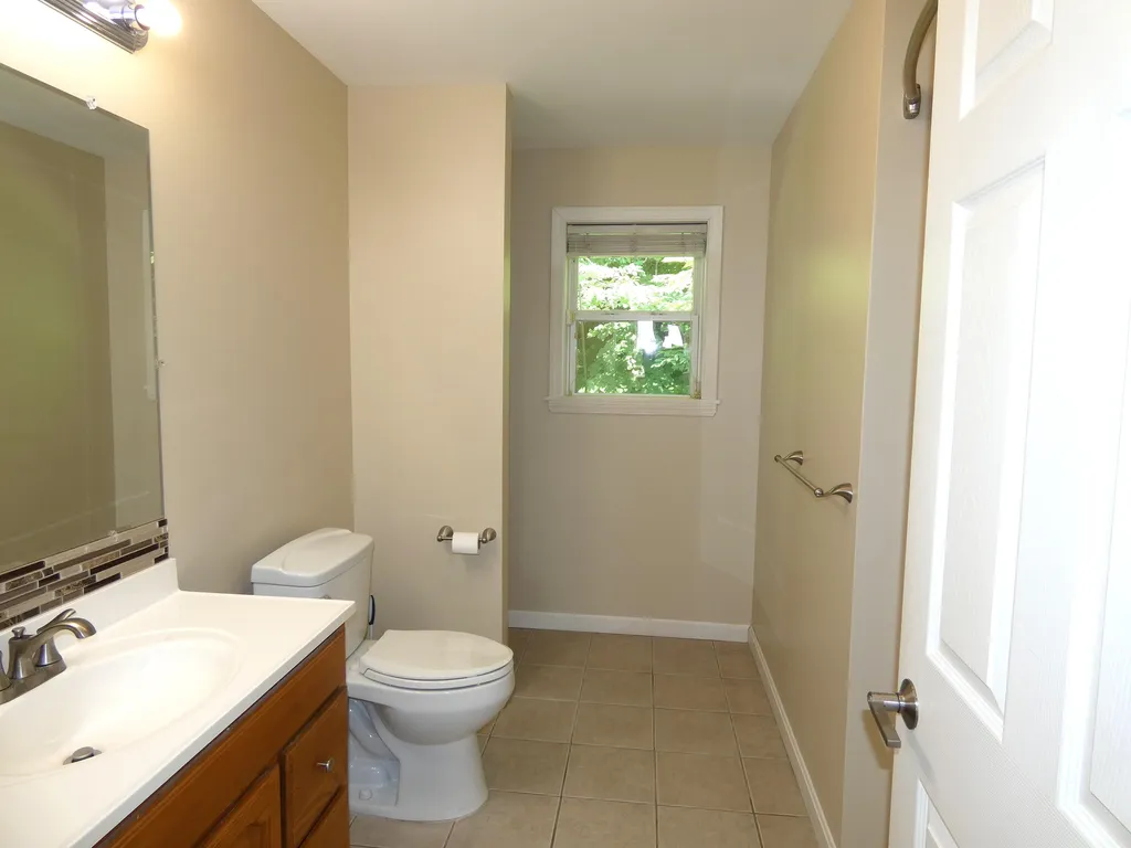 22 Eric Road Vassalboro ME 04989