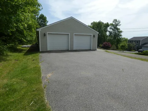 22 Eric Road Vassalboro ME 04989
