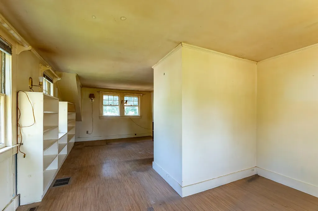 6 Pine Street Rockport ME 04856