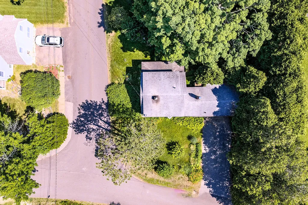 6 Pine Street Rockport ME 04856