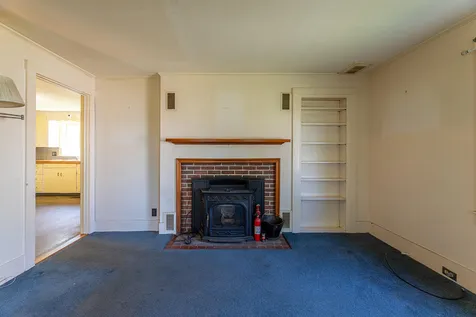 6 Pine Street Rockport ME 04856