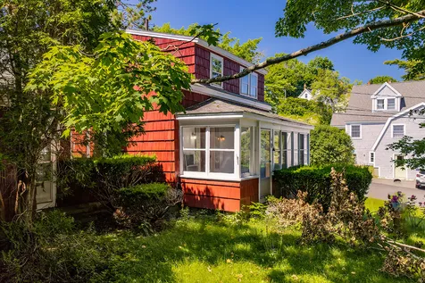 6 Pine Street Rockport ME 04856