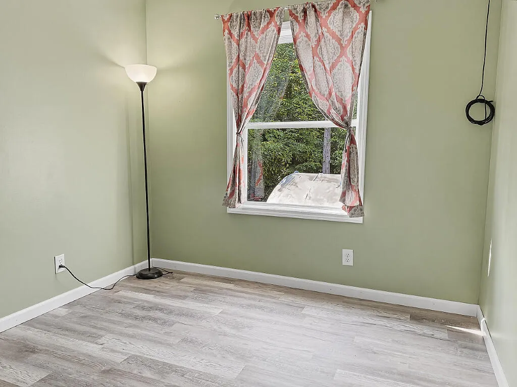 180 Perkins Road Burnham ME 04922