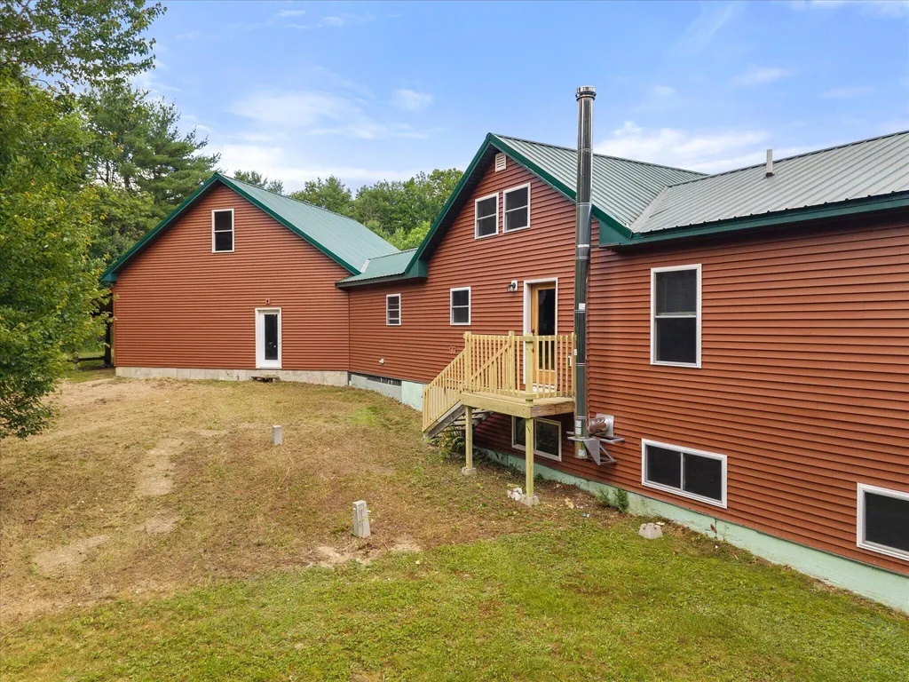 18 Werner Way Hermon ME 04401