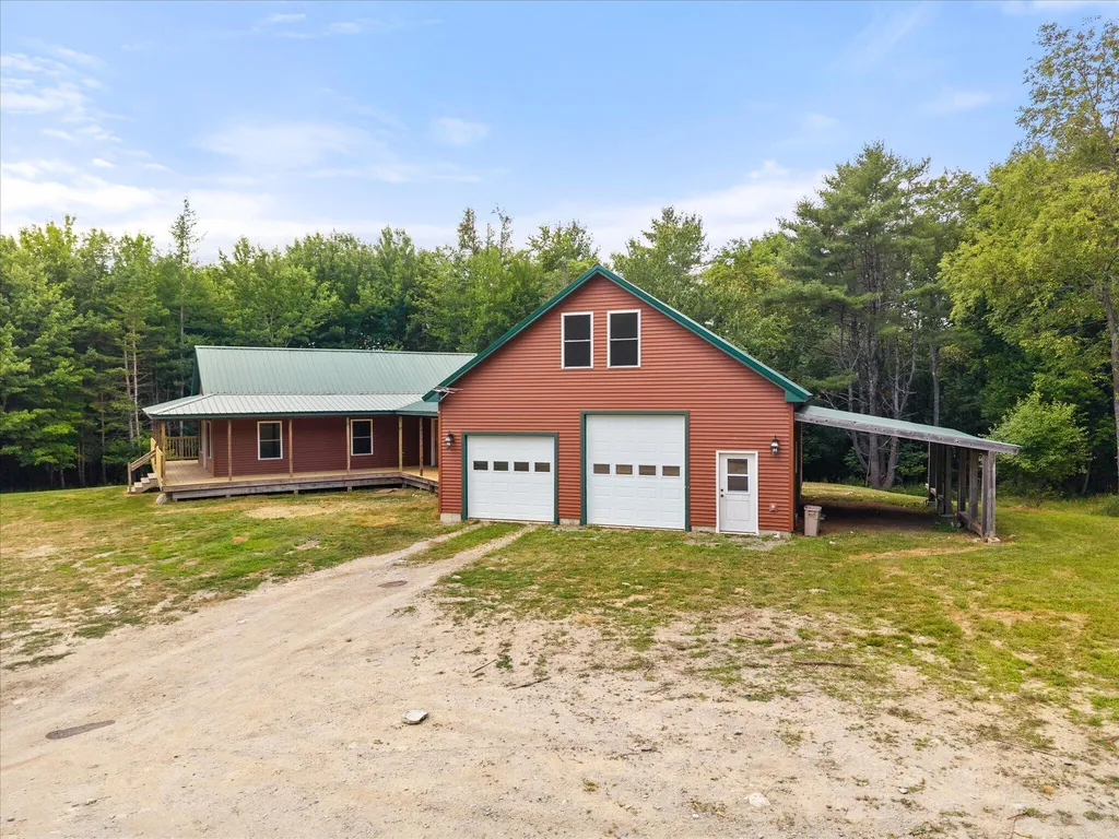 18 Werner Way Hermon ME 04401