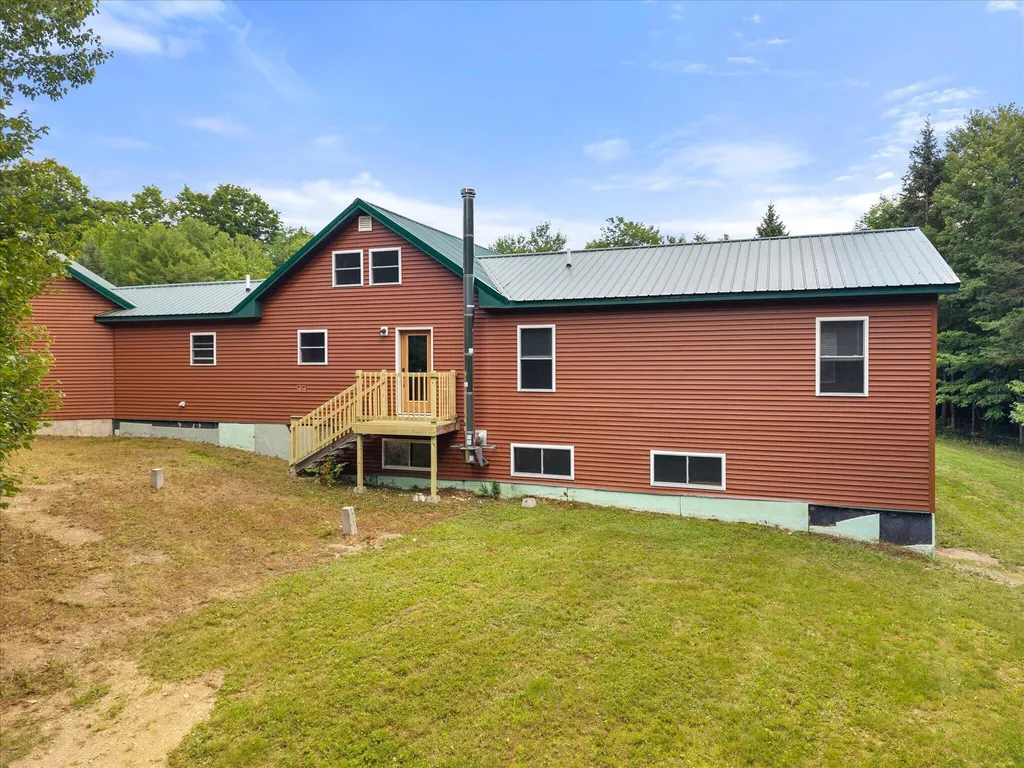 18 Werner Way Hermon ME 04401
