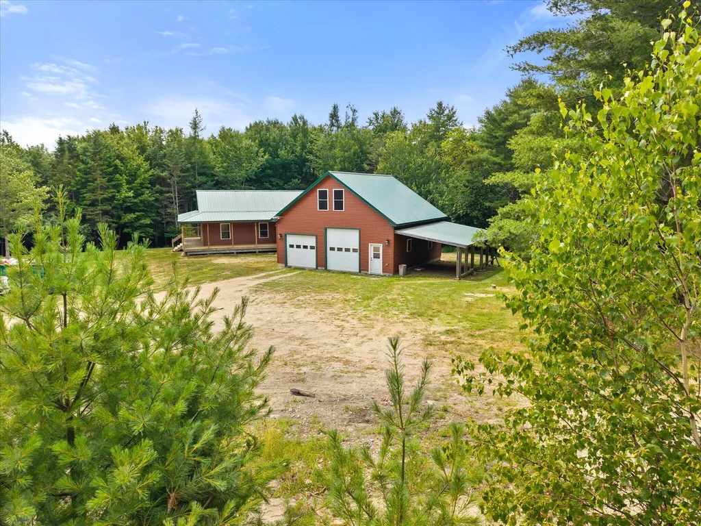 18 Werner Way Hermon ME 04401