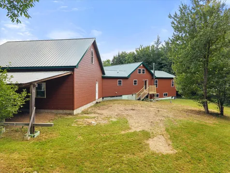 18 Werner Way Hermon ME 04401
