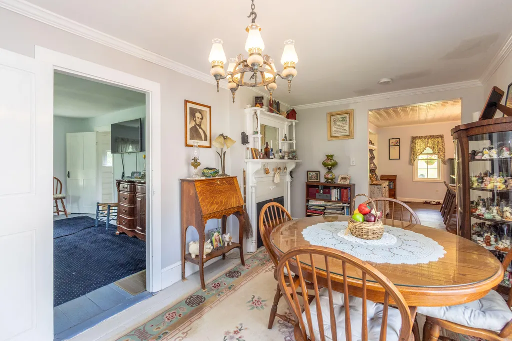 21 Pond Road S Searsmont ME 04973