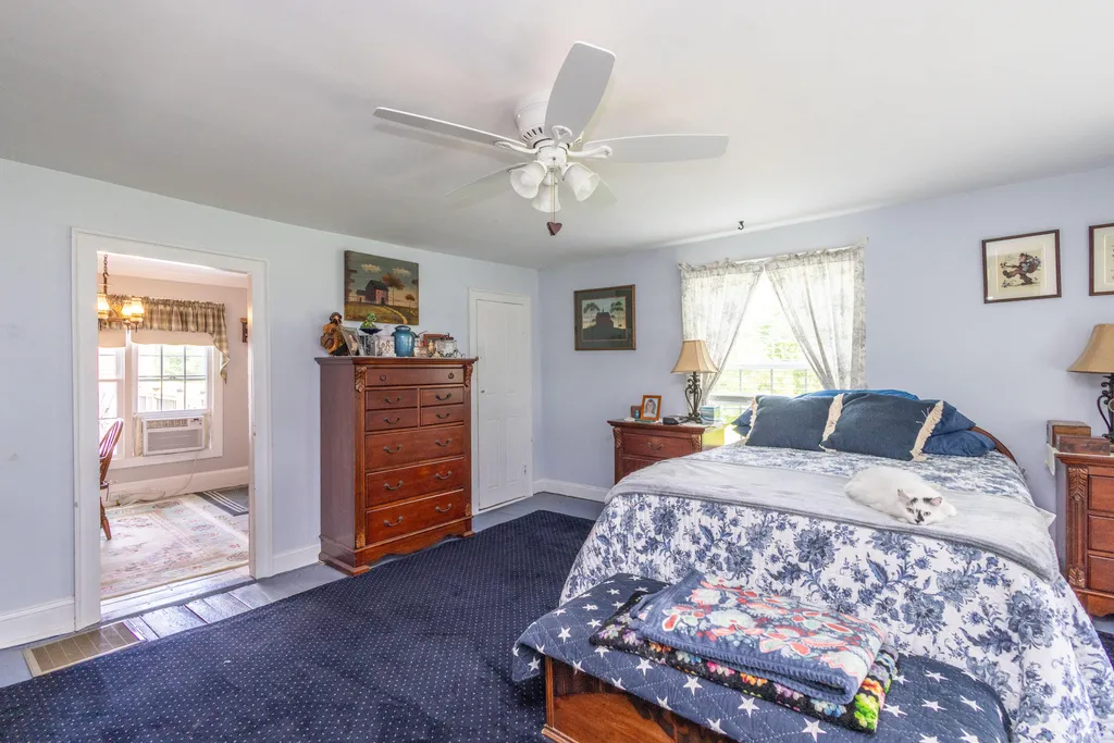 21 Pond Road S Searsmont ME 04973