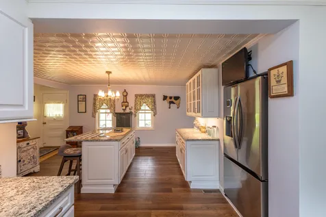21 Pond Road S Searsmont ME 04973