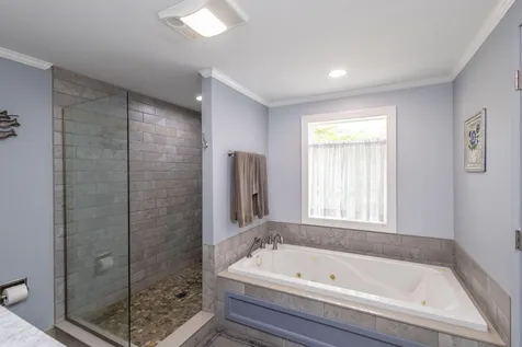 21 Pond Road S Searsmont ME 04973