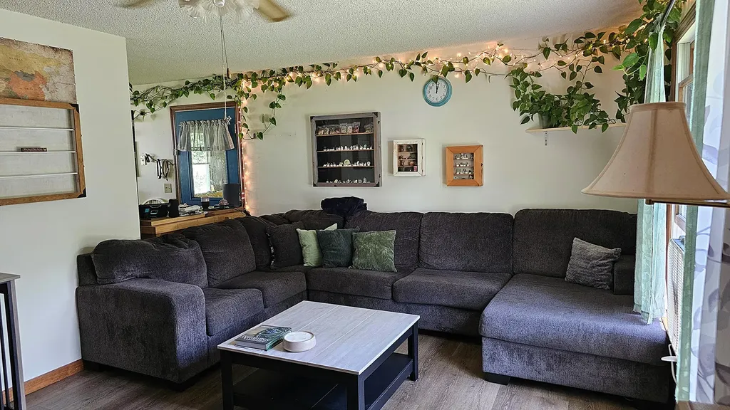 60 Merritt Street Canaan ME 04924