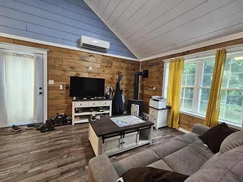 1467 Pushaw Road Glenburn ME 04401