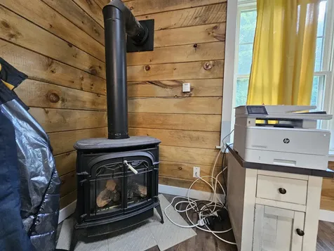 1467 Pushaw Road Glenburn ME 04401