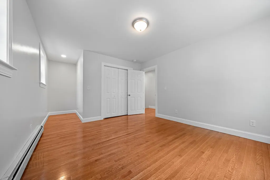 35 Allen Avenue Extension Falmouth ME 04105