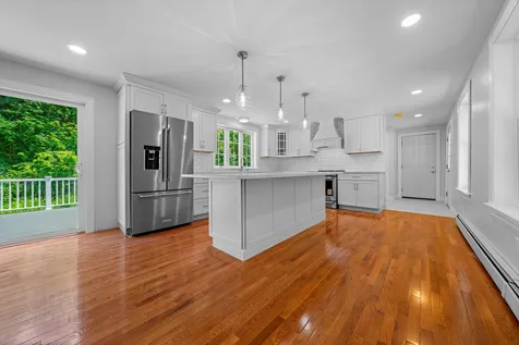 35 Allen Avenue Extension Falmouth ME 04105