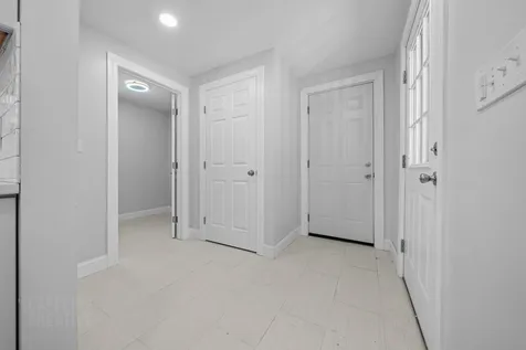 35 Allen Avenue Extension Falmouth ME 04105