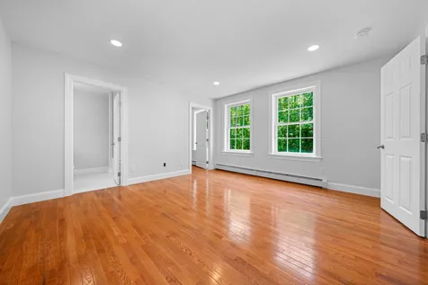 35 Allen Avenue Extension Falmouth ME 04105